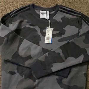 Adidas camouflage crewneck